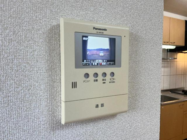 リヴィエールピアの内装|カメラ付インターホン