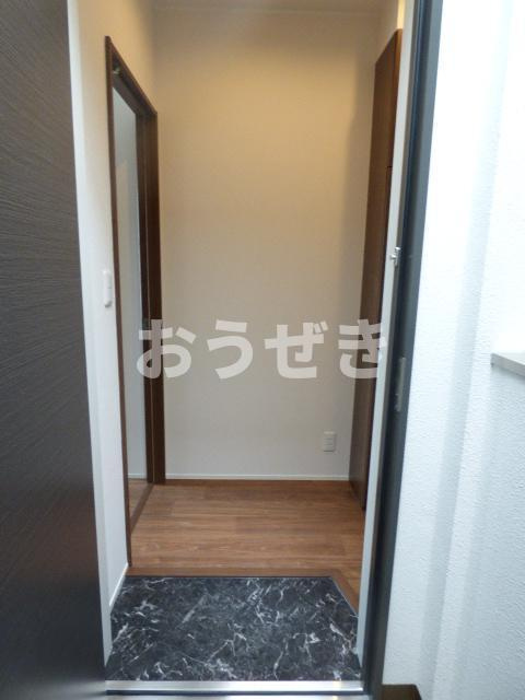 ペルソナ横浜の玄関