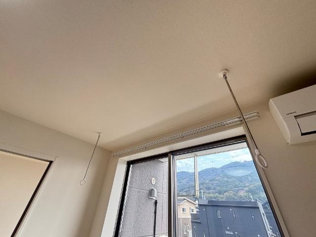 ｃａｓａ　ｅｓｔｅ唐津Ａの設備|室内物干し