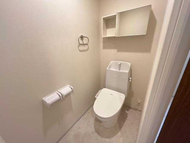 ｃａｓａ　ｅｓｔｅ唐津Ａのトイレ|シャワー付トイレ