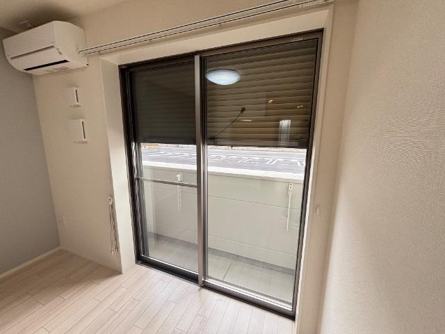 ｃａｓａ　ｅｓｔｅ唐津Ａの内装|防犯シャッター