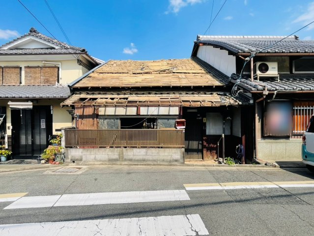 納所町　建築条件無土地の前面道路含む現地写真