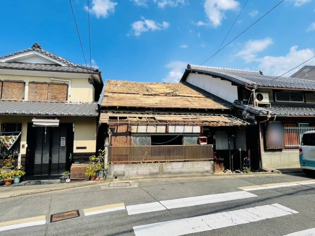 納所町　建築条件無土地の前面道路含む現地写真