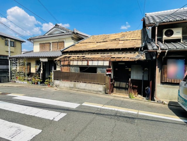 納所町　建築条件無土地の前面道路含む現地写真