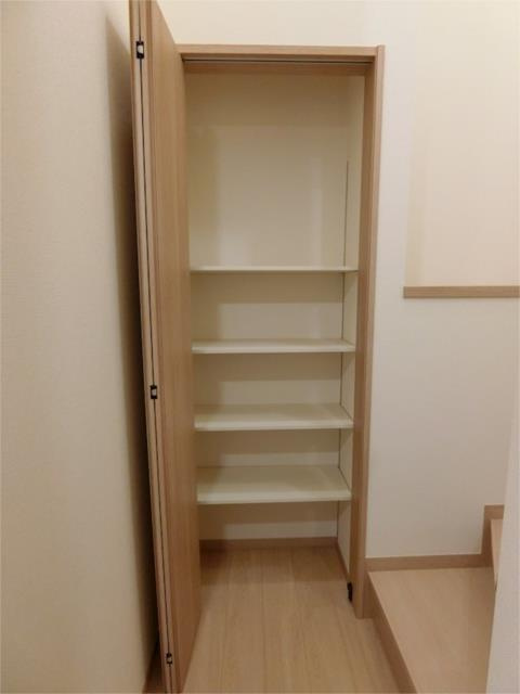 川崎市多摩区菅馬場２丁目のアパートの収納
