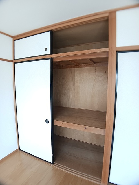 ハイツ蔵西の収納