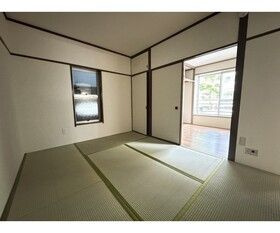 仁平ビルの寝室