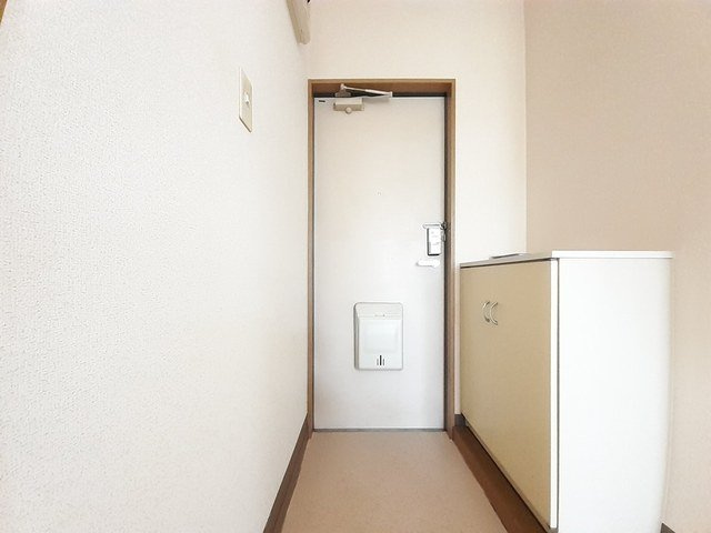スカイハイツ木屋瀬の玄関
