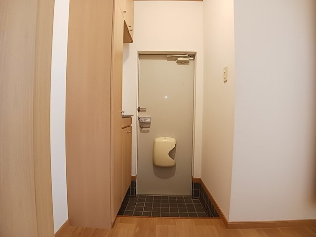 アヴニール遠賀Ｃの玄関