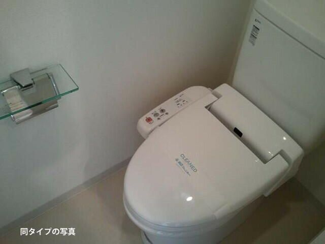 コンフォリア早稲田のトイレ