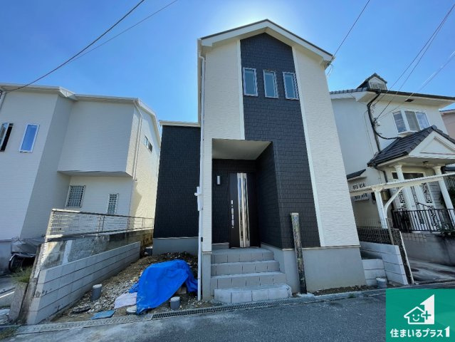 ■川西市西多田　新築一戸建ての外観|安心の10年保証！外観を美しく保ち、雨水で汚れを落とします！気になることがありましたら、お気軽にお問い合わせください！