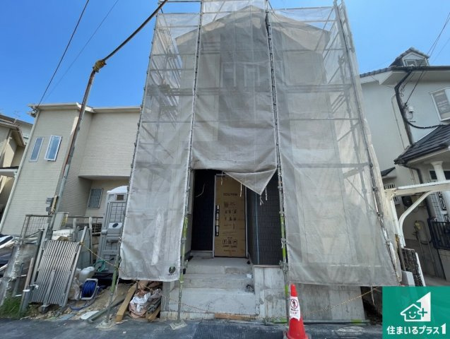 川西市西多田　新築一戸建ての外観|現在の進捗状況です！順調に作業進行中、完成が待ち遠しいです！詳細の間取り等、お気軽にお問い合わせください！