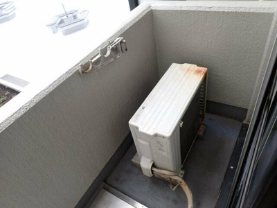 【バルコニー】