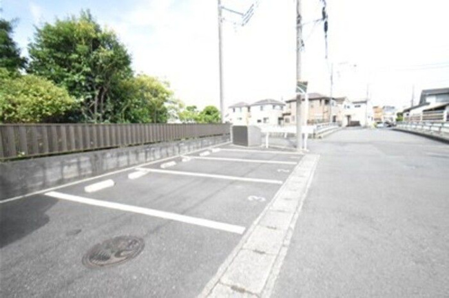 【駐車場】 | サルトリア海老名(サルトリアエビナ)