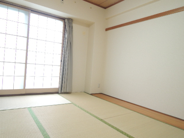 【和室】 | カーサアリヴィオ