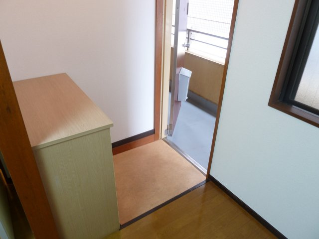 メゾン寿の玄関