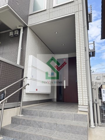 クレセント東住吉のエントランス