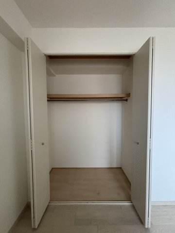 ラフィネ星田の収納