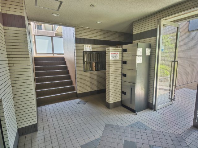 ラフィネ星田のエントランス|エントランスです