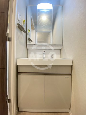 パークフラッツ弁天町駅前の洗面所|ミッドフラッツ弁天町駅前　洗面所