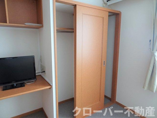 レオパレス城南の収納