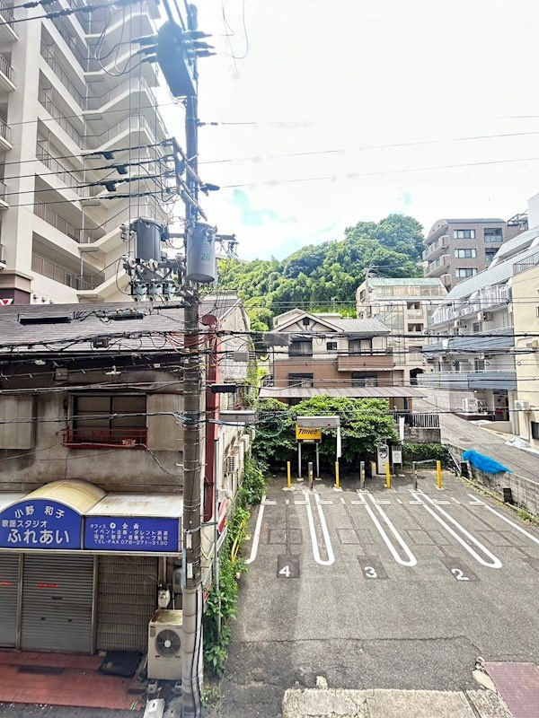 プレジール三ノ宮の展望