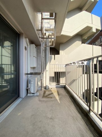 DSタワー平尾駅前レジデンスのバルコニー