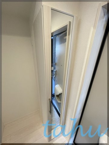 ハーモニーテラス三園Ⅳの玄関