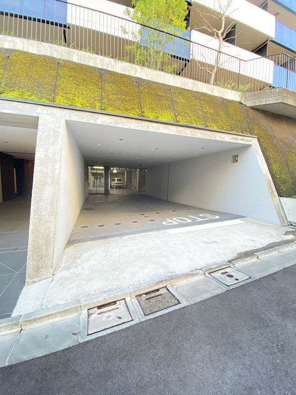JP noie 恵比寿西の駐車場