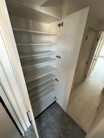 セラフィア神戸御影塚町の収納