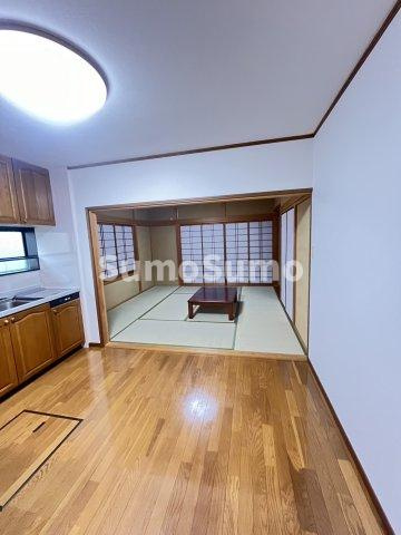 魚崎南町3丁目戸建ての居間・リビング