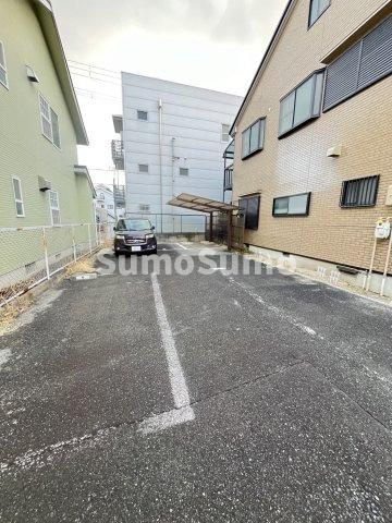 魚崎南町3丁目戸建ての駐車場