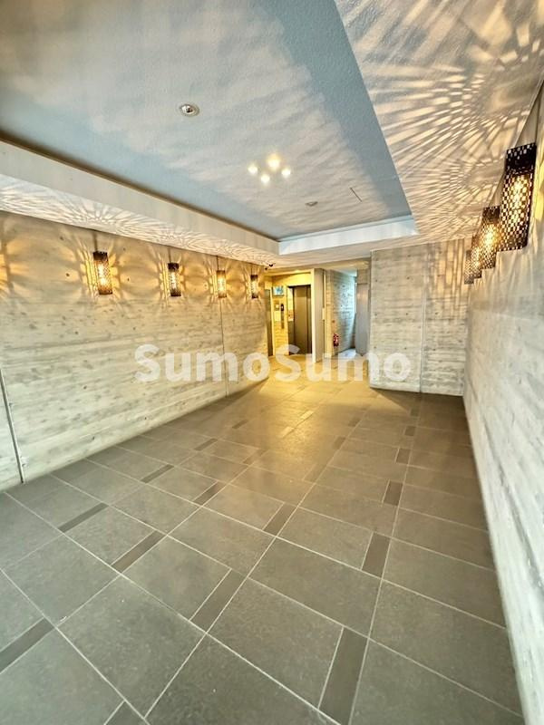 ADWResidence松屋町のロビー