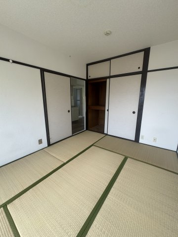 氷室ハイツの居間・リビング