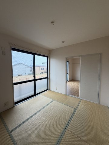 カーム須磨の和室
