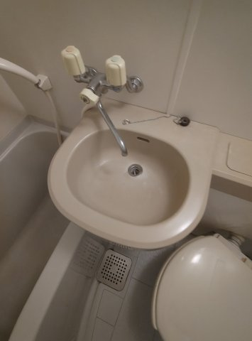 六甲フラッツの洗面所