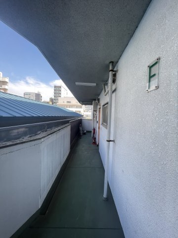 徳久マンションのバルコニー