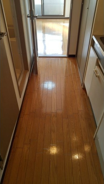 エステムコート芦屋西の玄関