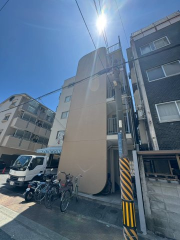 吉田マンションの外観