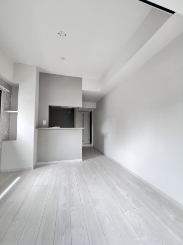 MODERN PALAZZO博多Bayの居間・リビング
