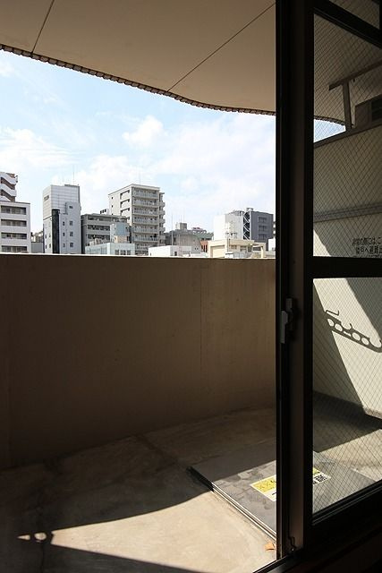 ＡＤ天神橋 のバルコニー