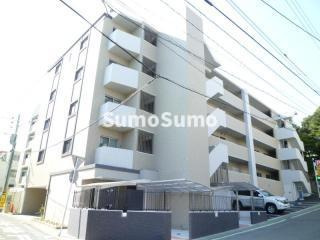 アントレ平尾参道の外観