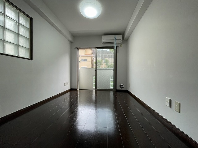 ＡＰＰＬＥ　ＫＯＭＡＢＡの寝室|★明るいフローリングの角部屋です★
