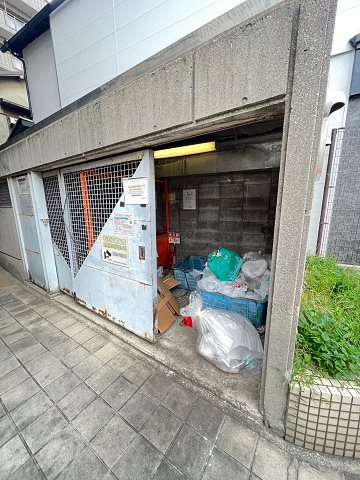 ジオナ塚本の外観