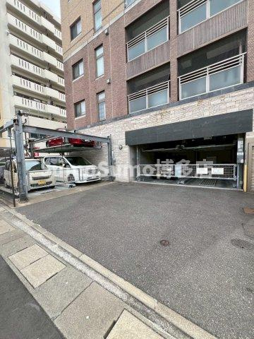 エフパルク県庁前の駐車場
