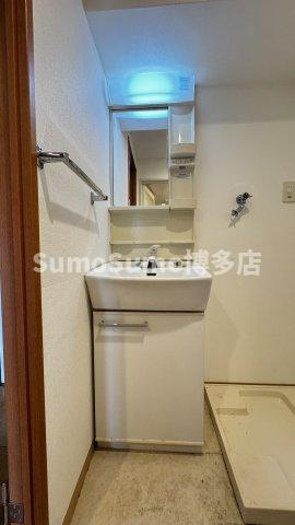 エフパルク県庁前の独立洗面台