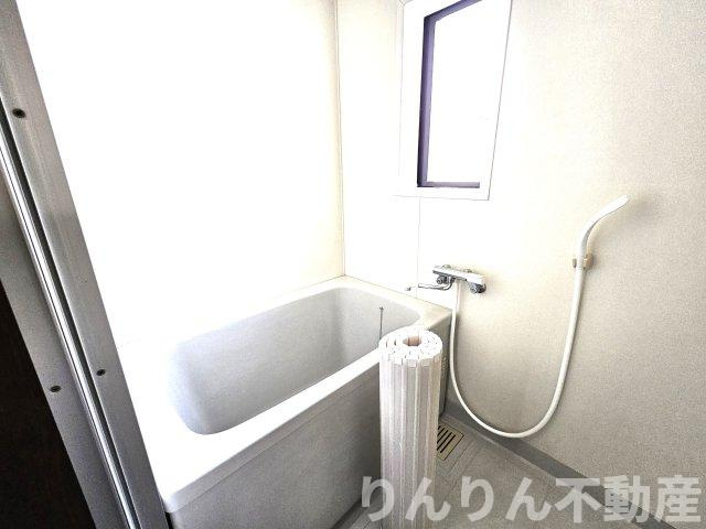 【浴室】 | ロイヤルハウスⅡ | お風呂で日々の疲れを落としましょう