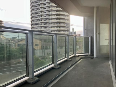 【バルコニー】 | サウスゲートタワー川口 | 落ち着いた時間を過ごせるバルコニーです