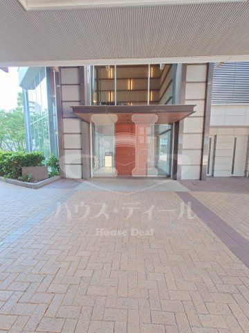 【エントランス】 | サウスゲートタワー川口 | 建物の内部です