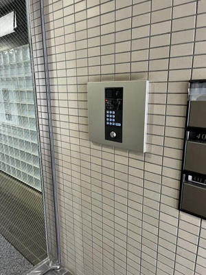 【エントランス】